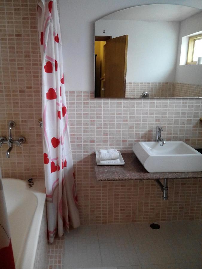 Tiger'S Den Resort Bandhavgarh National Park Room photo